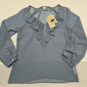 Women’s Dress Shirt Top-NWT
